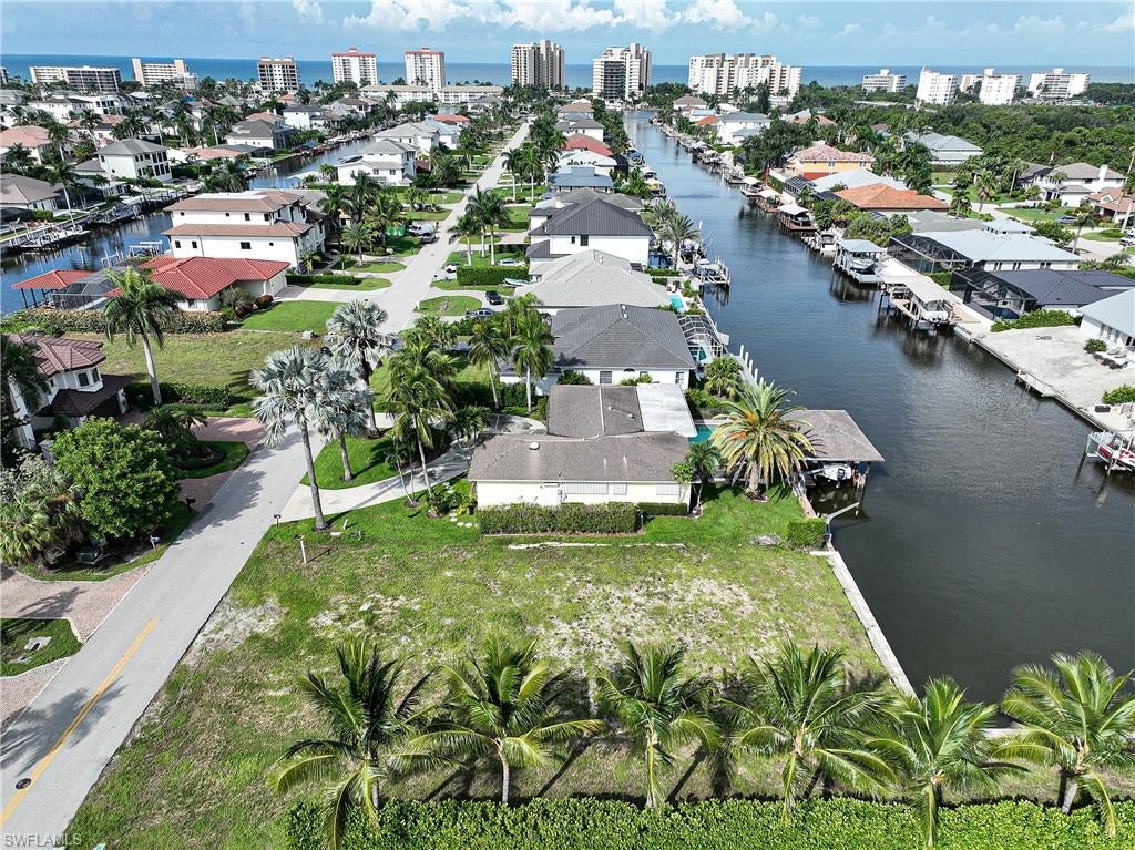 489 Heron AVE