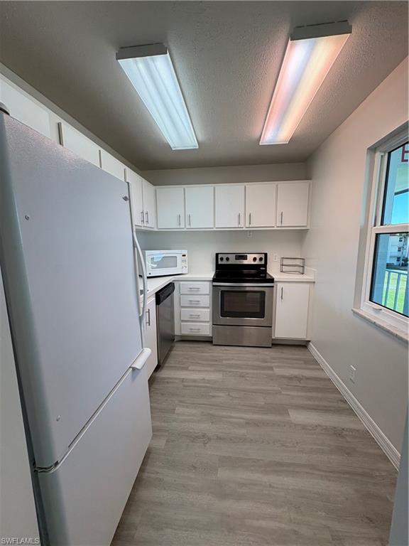 SEVEN LAKES - Residential