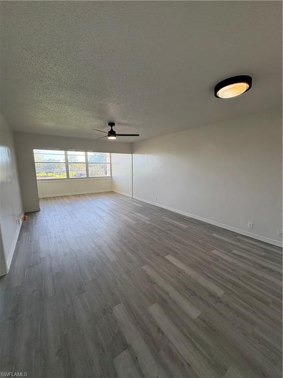 SEVEN LAKES - Residential