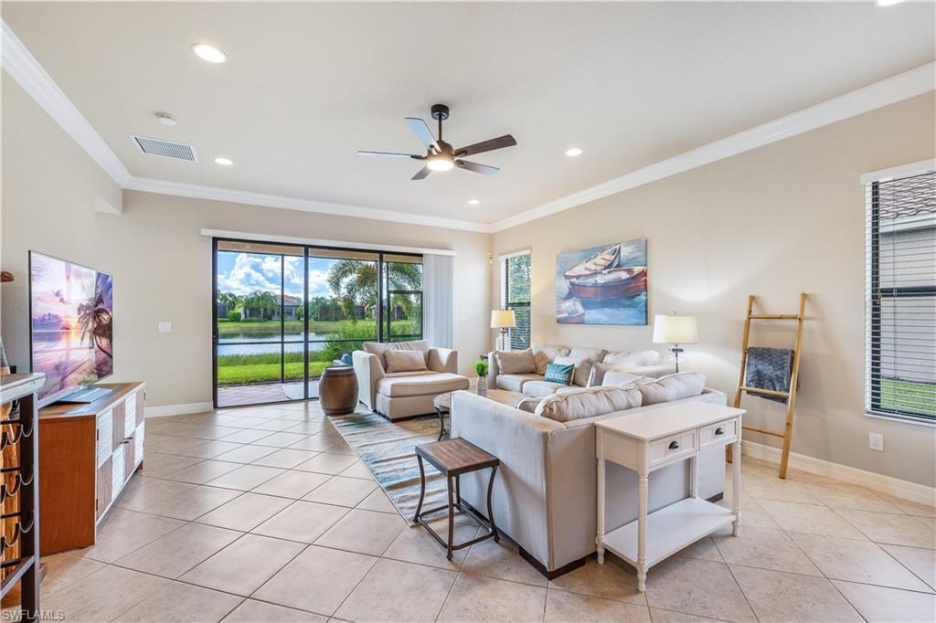 MARINA BAY - Residential