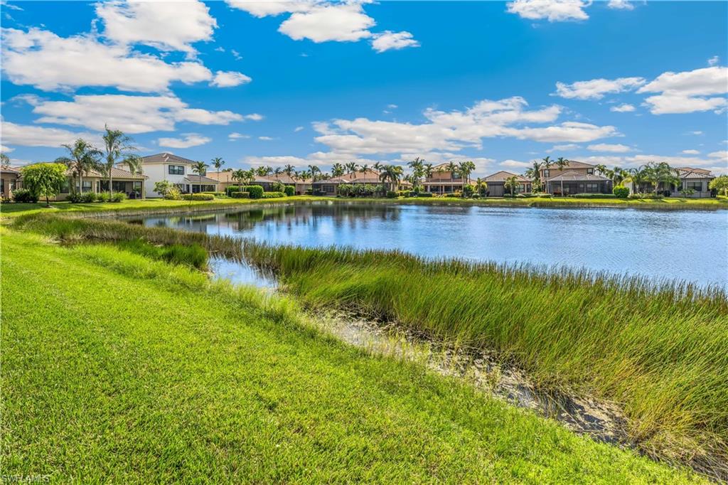 MARINA BAY - Residential