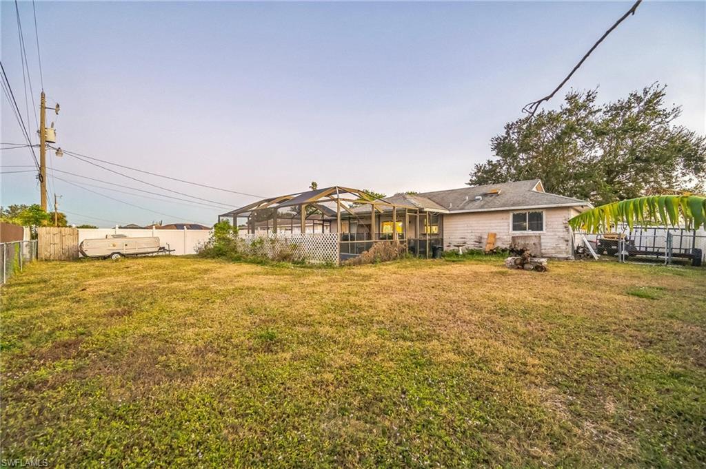 CAPE CORAL - Residential