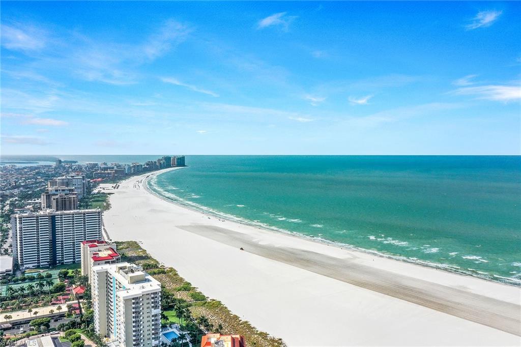 SEABREEZE APTS - Residential