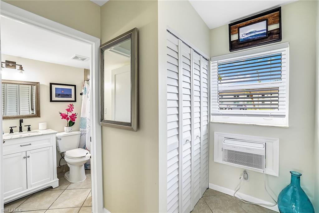 SEABREEZE APTS - Residential