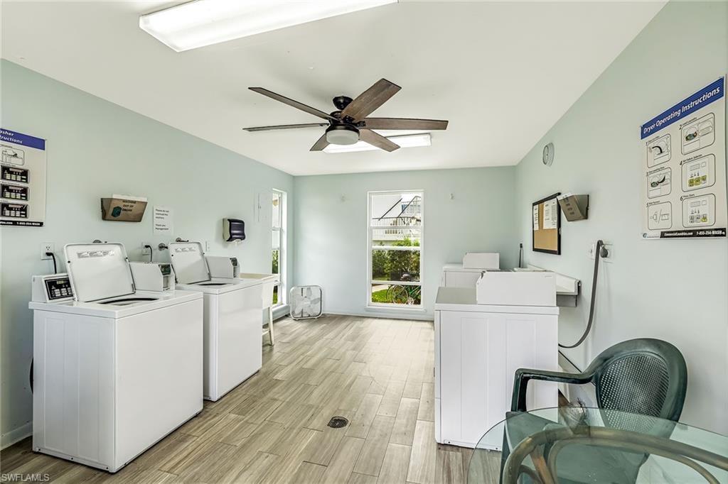 SEABREEZE APTS - Residential