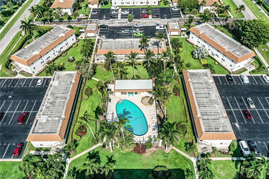 SEABREEZE APTS - Residential