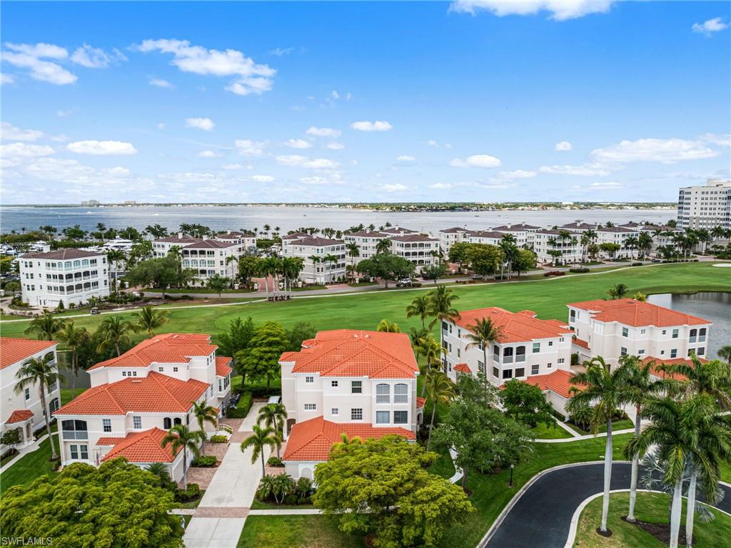 HARBOUR LINKS - Residential