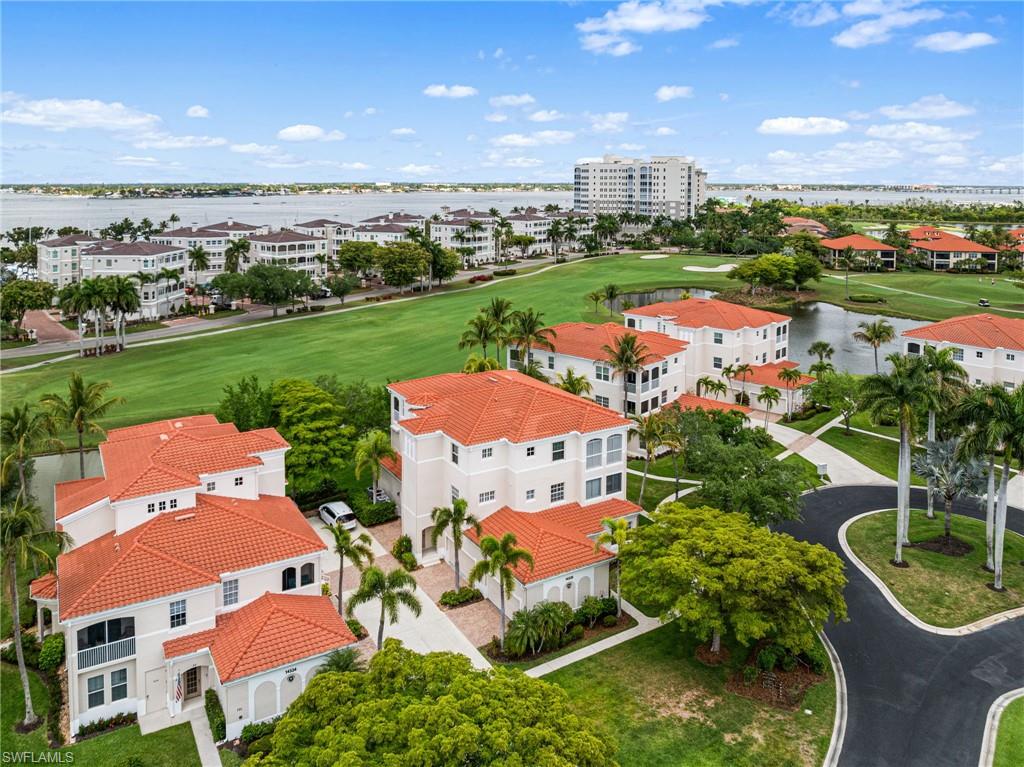 HARBOUR LINKS - Residential
