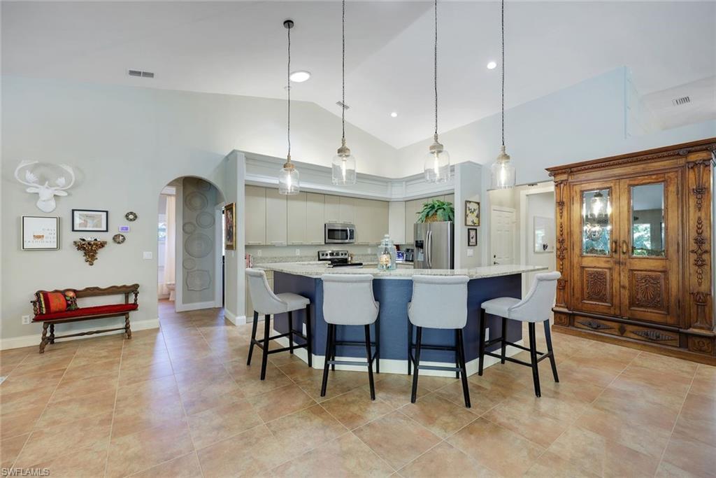 2039 Imperial CIR