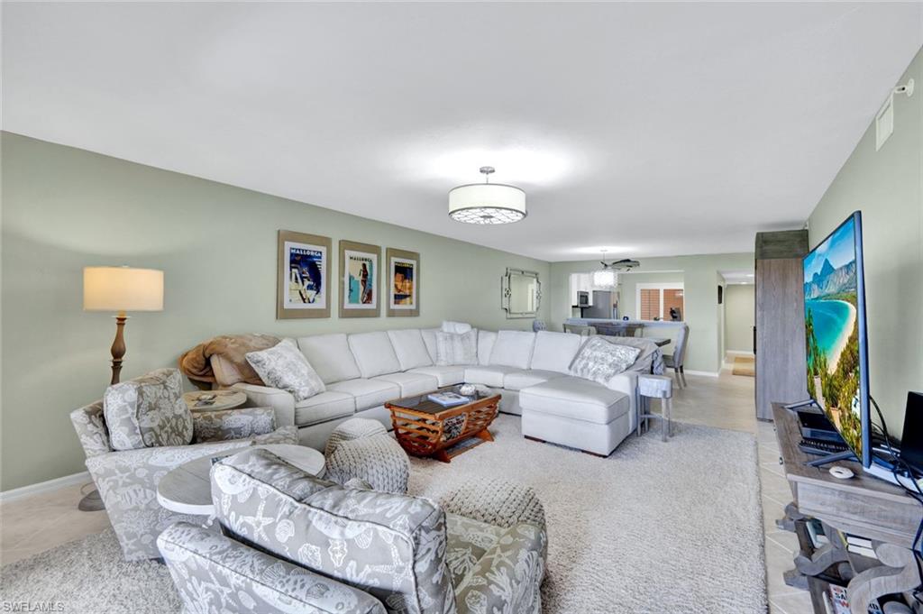 SUNSET HARBOR - Residential