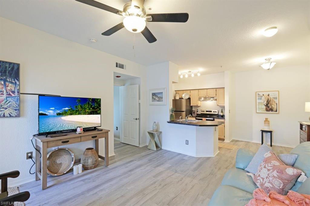 THE TIDES AT PELICAN LANDING - Residential