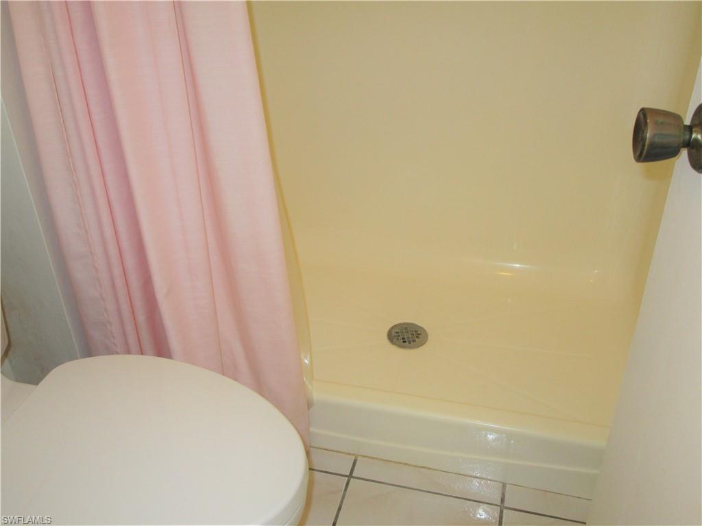 SOUTH POINTE VILLAS CONDO - Residential