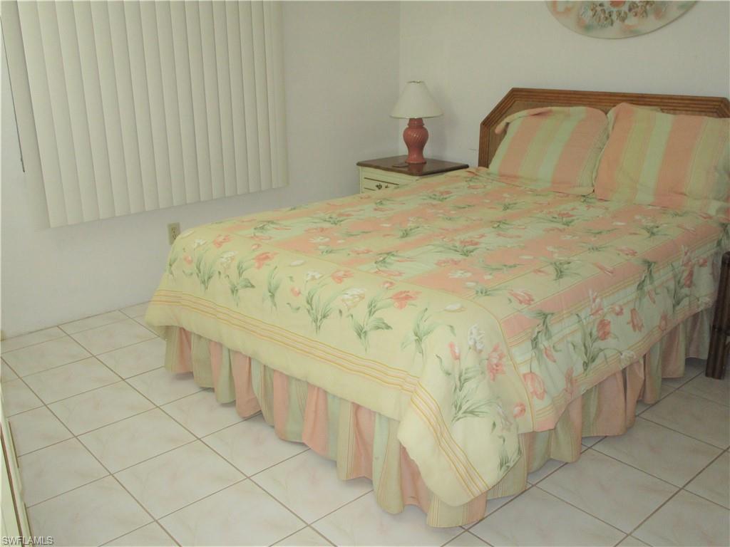 SOUTH POINTE VILLAS CONDO - Residential