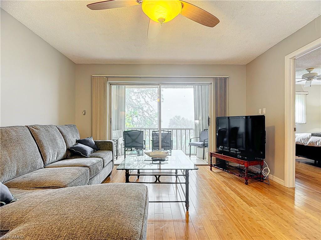 TURTLE LAKE GOLF COLONY - Residential Lease