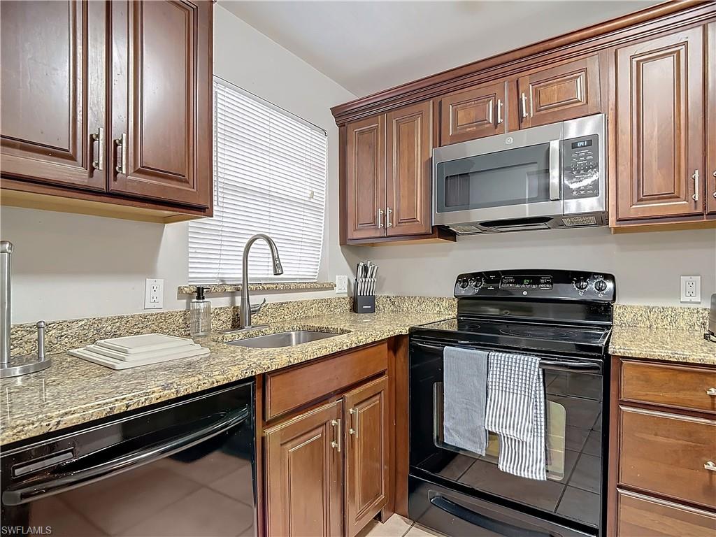 TURTLE LAKE GOLF COLONY - Residential Lease