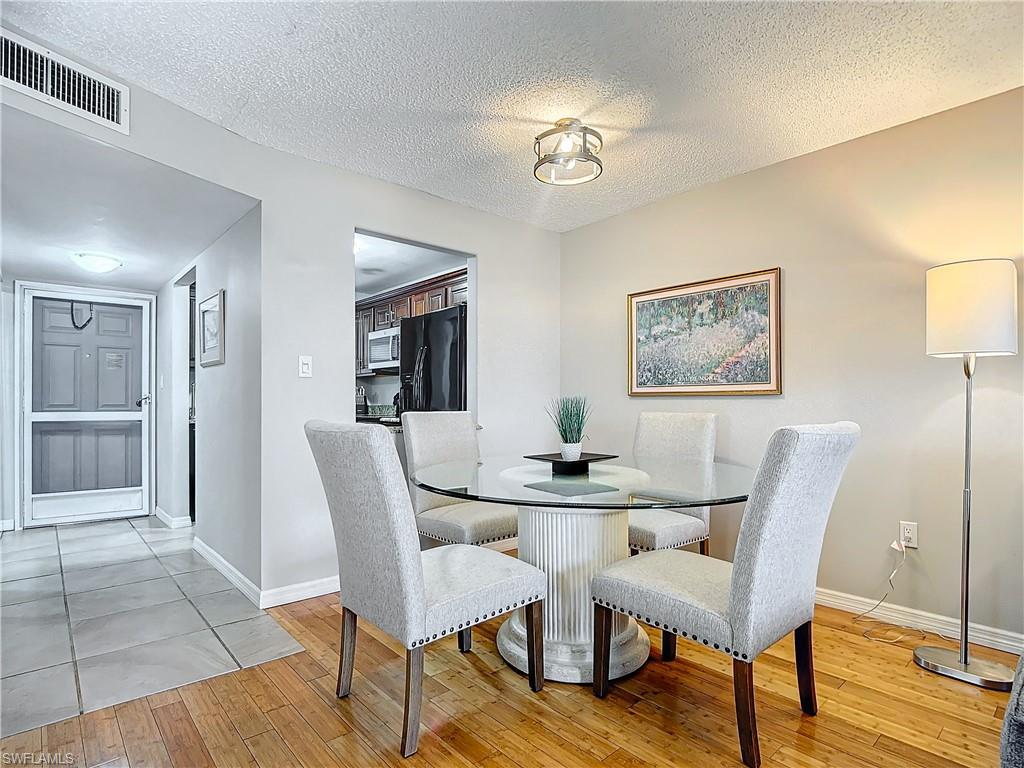 TURTLE LAKE GOLF COLONY - Residential Lease