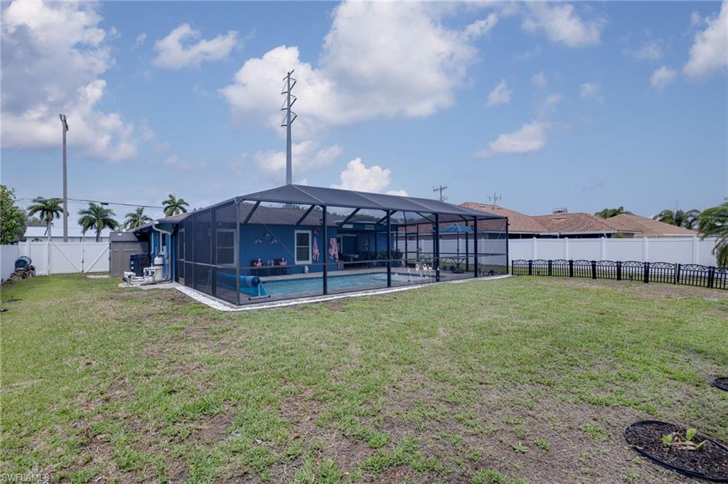 CAPE CORAL - Residential