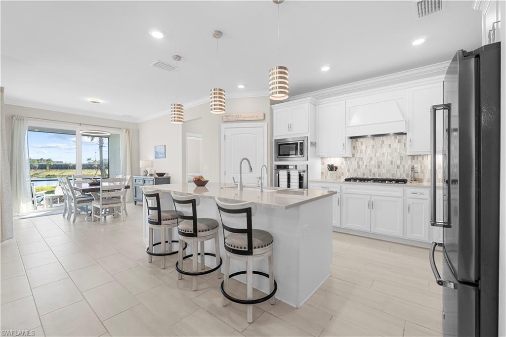 NORTHRIDGE - Residential