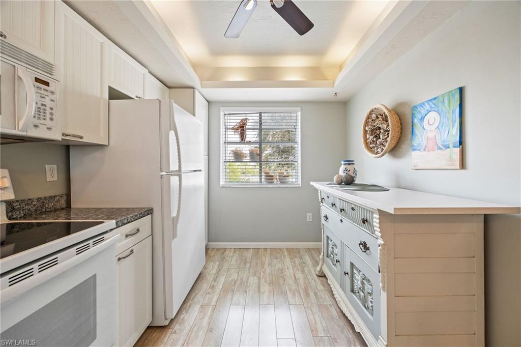 BOARDWALK CAPER - Residential