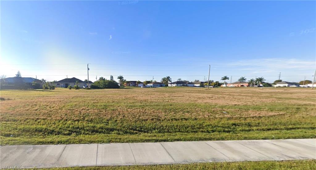 CAPE CORAL - Land
