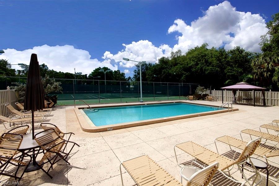 WYLDEWOOD LAKES CONDO - Residential