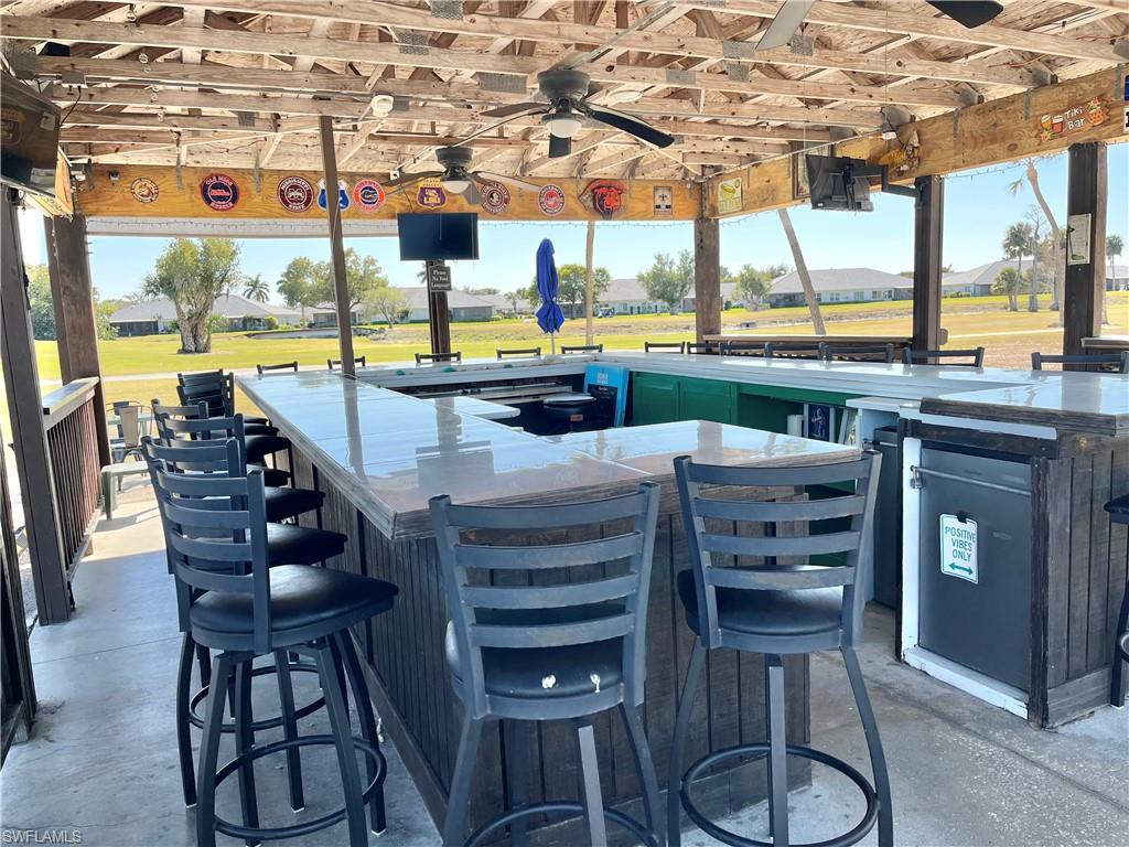 MYERLEE CIRCLE CONDO - Residential