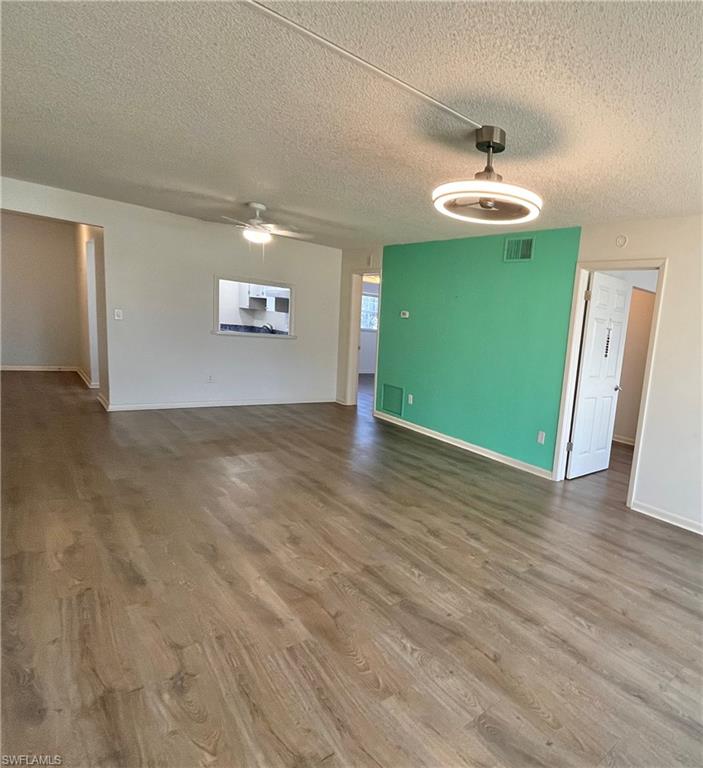 MYERLEE CIRCLE CONDO - Residential