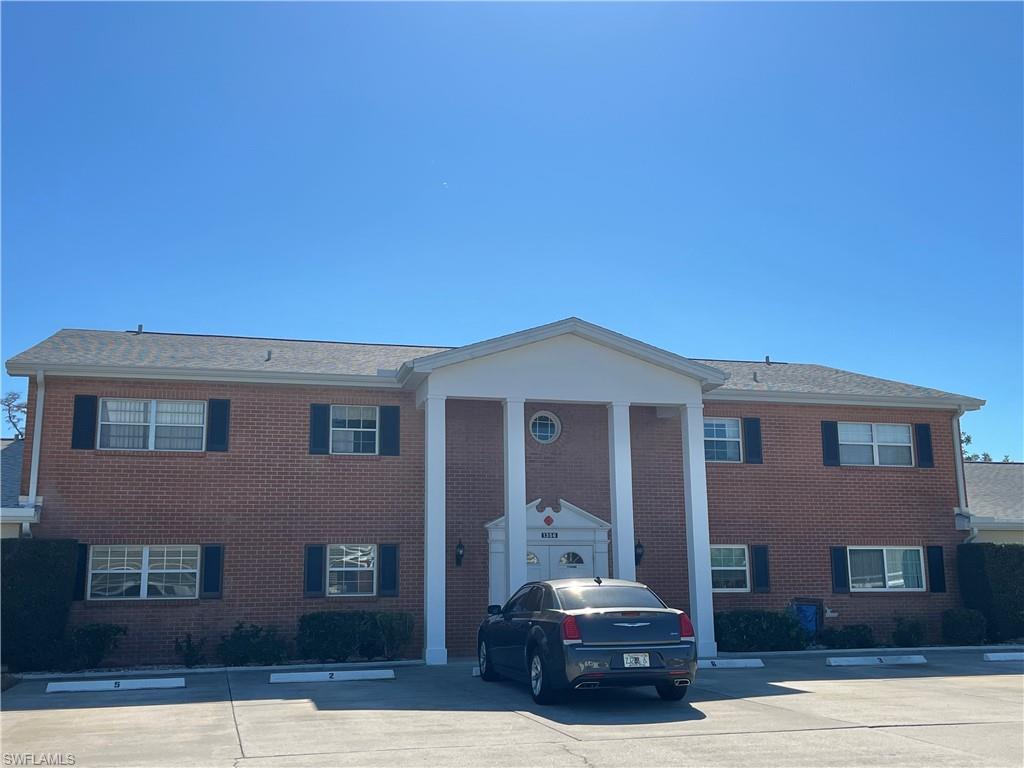 MYERLEE CIRCLE CONDO - Residential