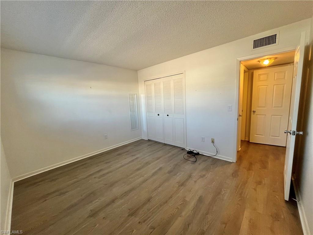 MYERLEE CIRCLE CONDO - Residential