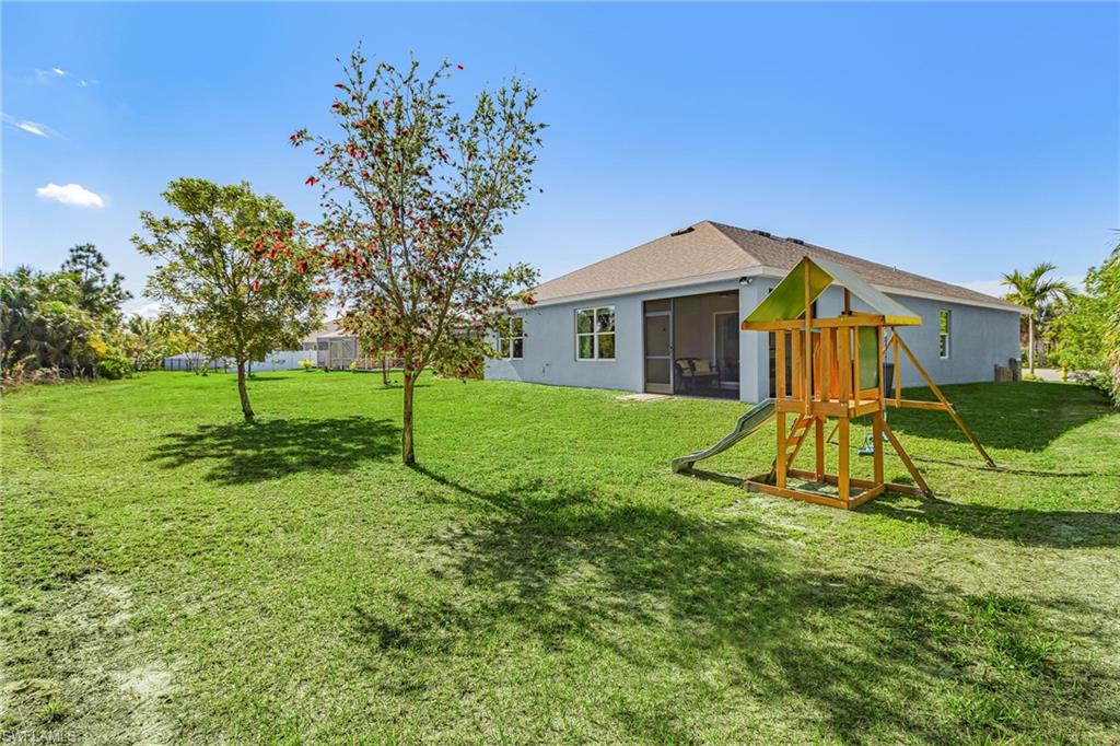 ENTRADA - Residential