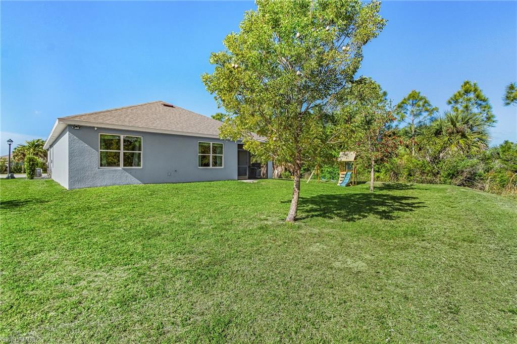 ENTRADA - Residential