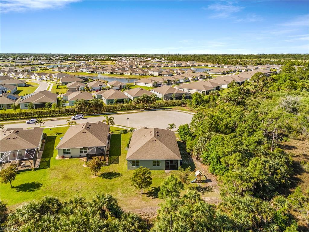 ENTRADA - Residential