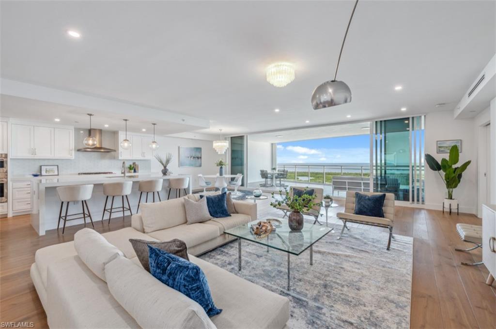 KALEA BAY TOWER 300 - Residential