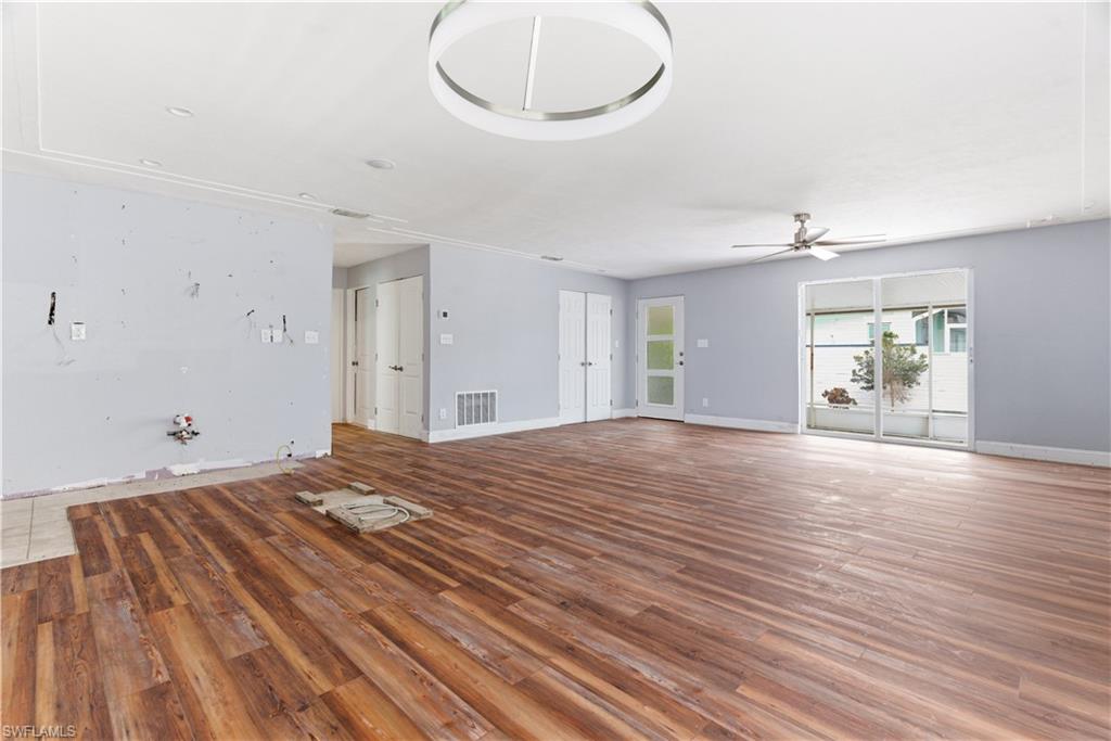 SHELL MOUND PARK - Residential