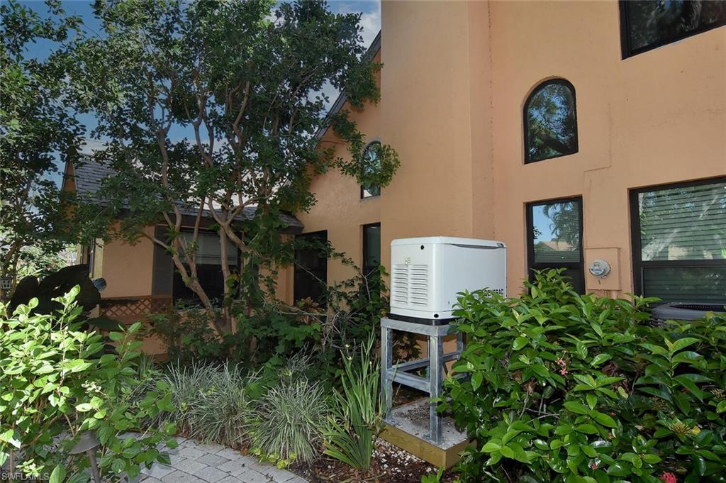 MCGREGOR WOODS - Residential