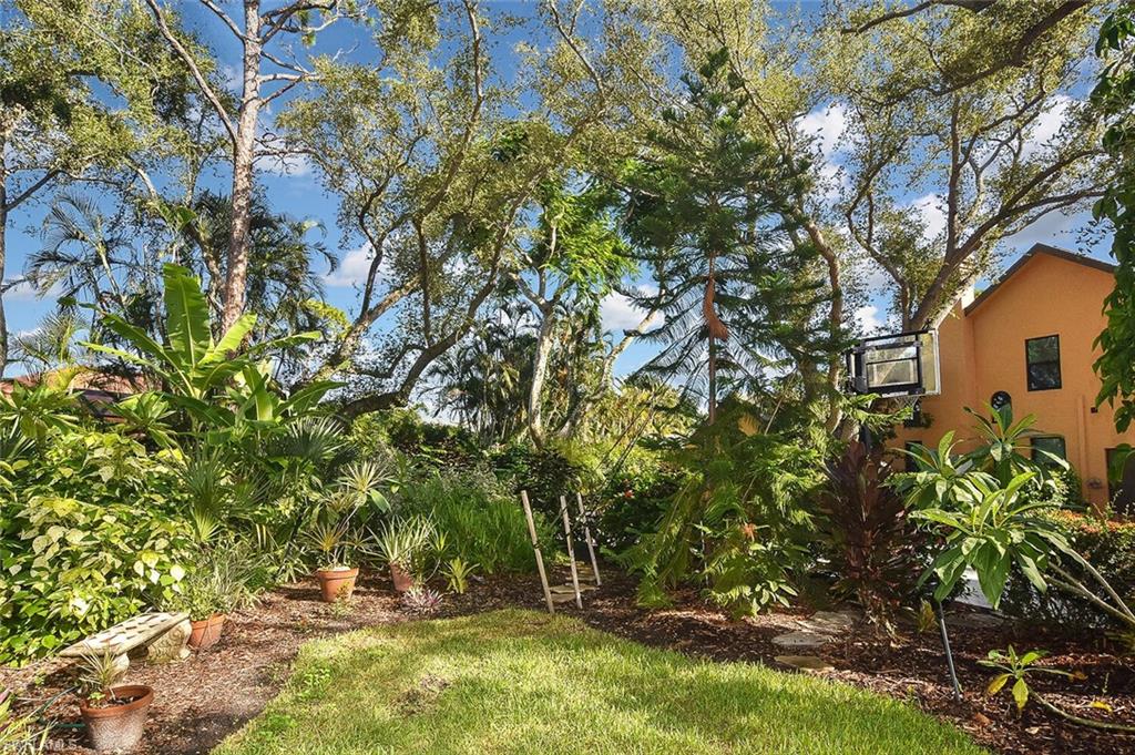 MCGREGOR WOODS - Residential