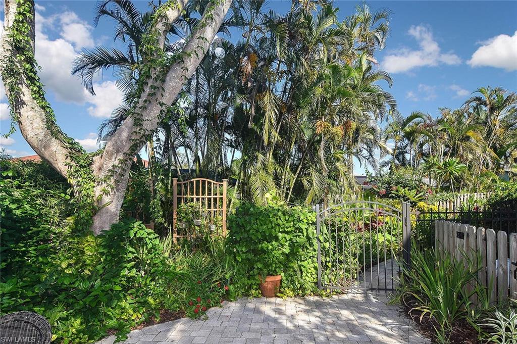 MCGREGOR WOODS - Residential