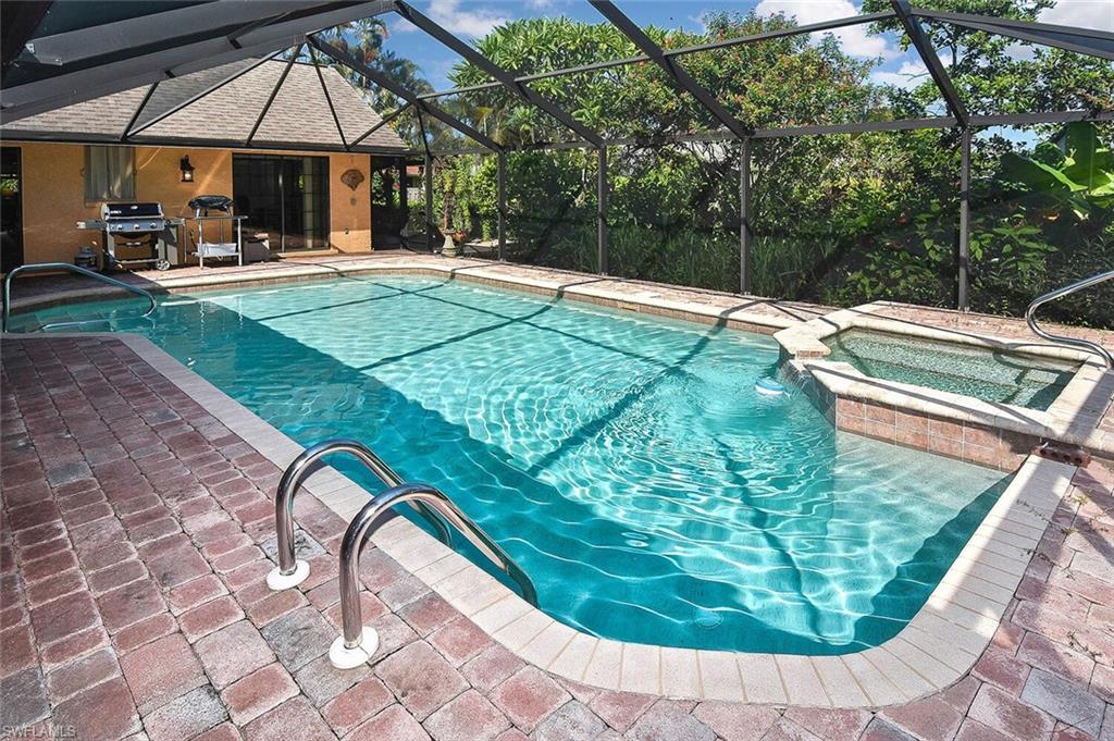 MCGREGOR WOODS - Residential