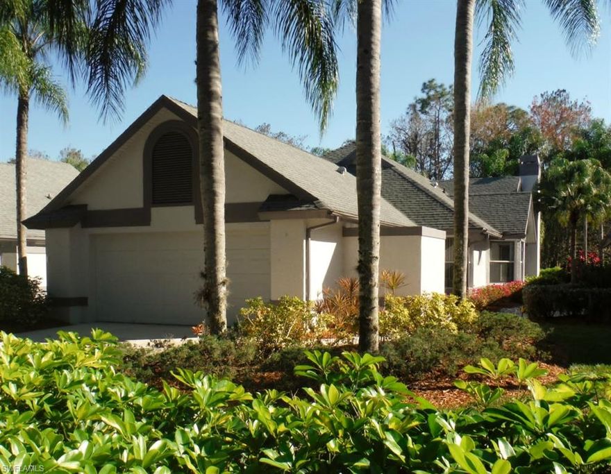 Live the Florida Lifestyle and experience this amazingly priced exclusive Lakeside Villa in Wildcat Run!  Home of Arnold Palmer Signature Championship 18-hole Golf Course. Tennis Courts, Dining, Community Pool, Fitness Center, Boat Storage, Basketball are some of the amenities. Just minutes to SWFL International Airport,Miromar Outlets, the new Hertz corporate headquarters,  FGCU, 2 major shopping centers, dining and much more. Short drive to historic downtown Ft Myers or Naples and Beaches.  Call for your private showing today!