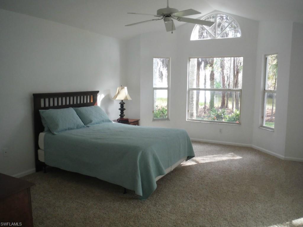 LAKESIDE VILLAS AT WILDCAT RUN - Residential