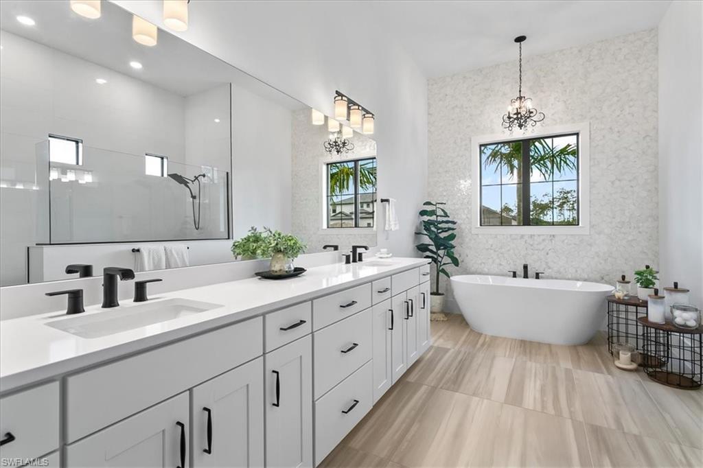 CORKSCREW ESTATES - Residential