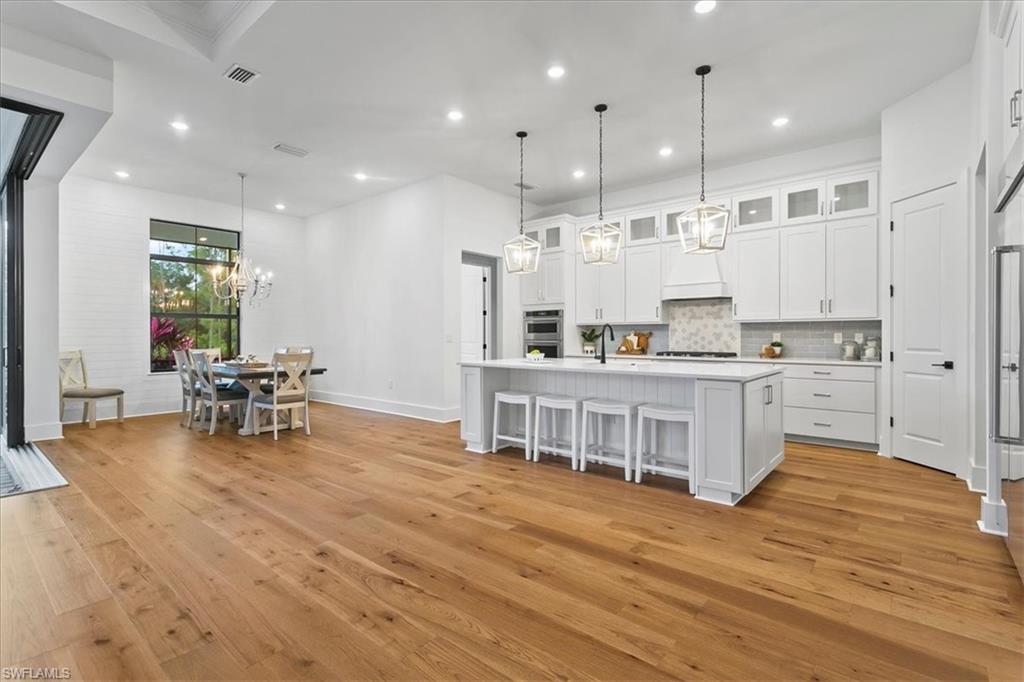 CORKSCREW ESTATES - Residential