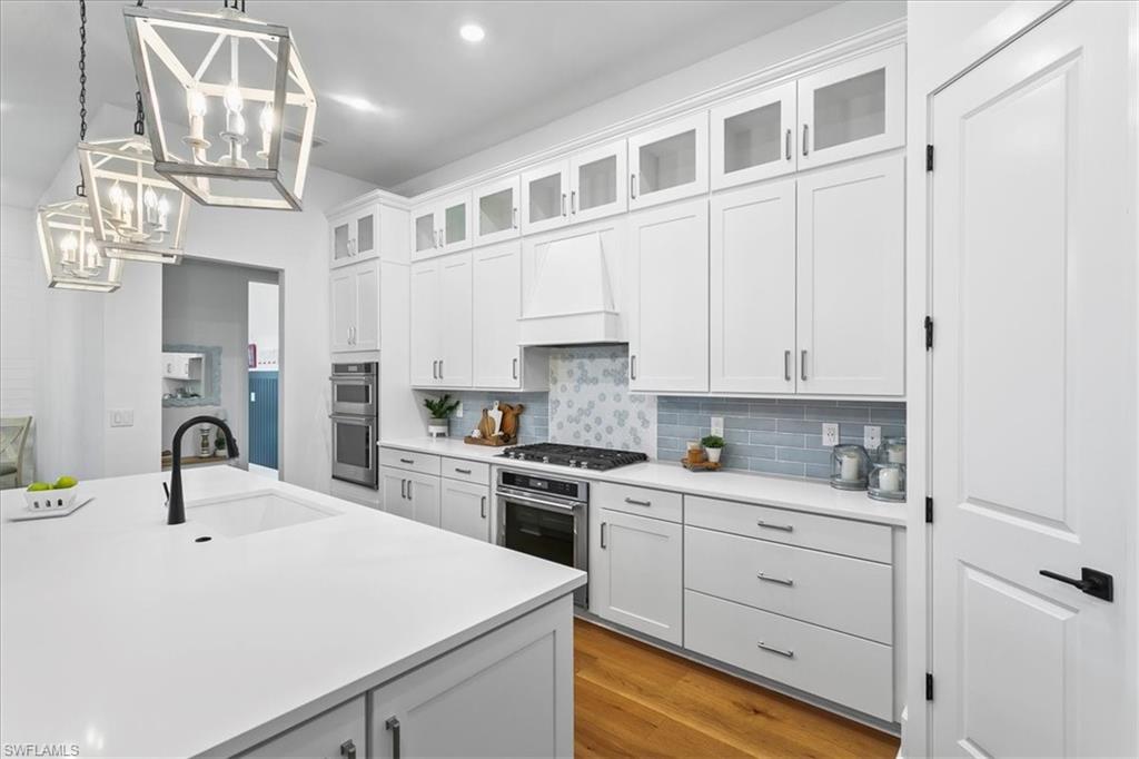 CORKSCREW ESTATES - Residential