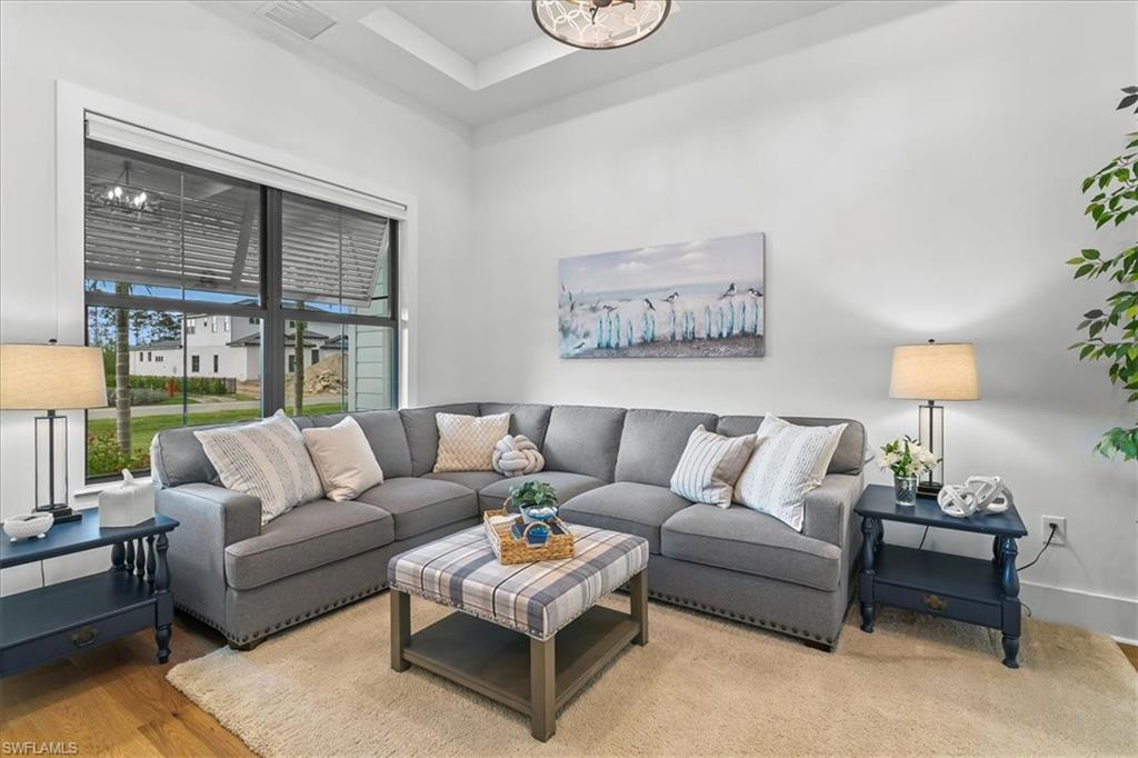 CORKSCREW ESTATES - Residential