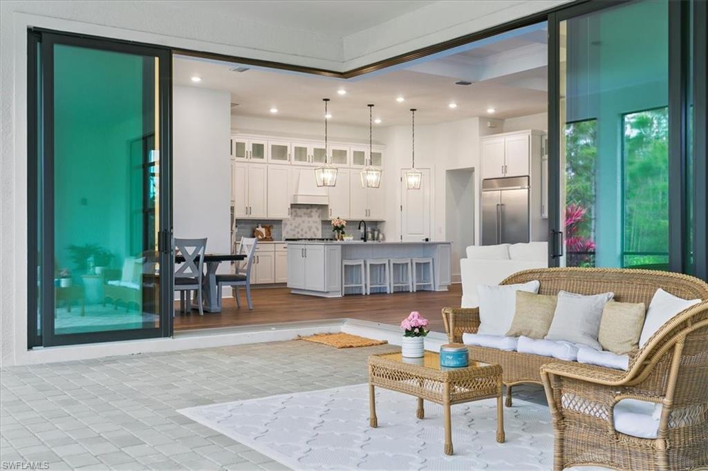 CORKSCREW ESTATES - Residential