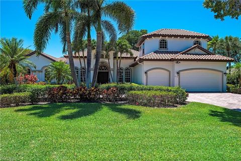 Photo of 819 Bentwood DR, NAPLES, FL 34108 (MLS # 225046676)