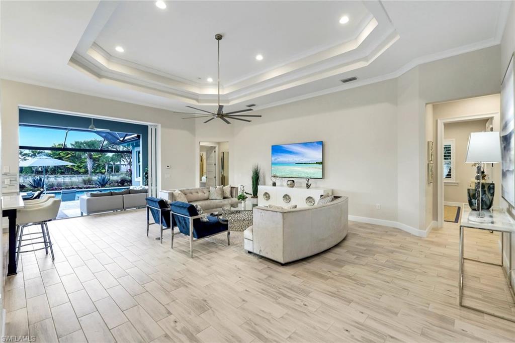 ISLES OF COLLIER PRESERVE - Residential