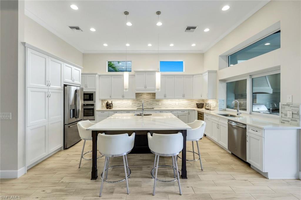 ISLES OF COLLIER PRESERVE - Residential