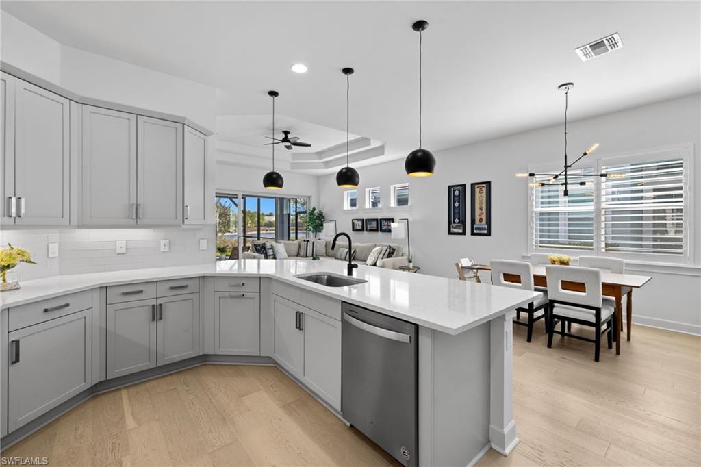 ISLES OF COLLIER PRESERVE - Residential