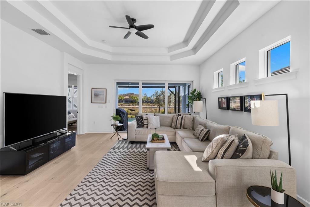 ISLES OF COLLIER PRESERVE - Residential